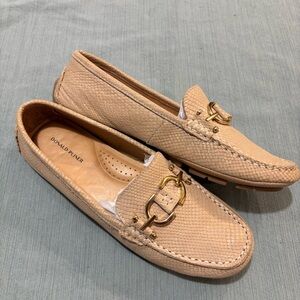 Donald J. Pliner Tan Giovannams Textured Loafers with Gold Buckle 8.5
